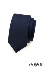Gładki niebieski wąski krawat męski