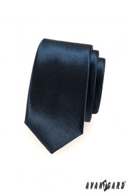 Wąski krawat męski niebieski w kolorze granatowym