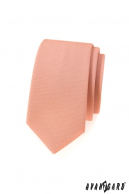 Wąski krawat w kolorze łososia