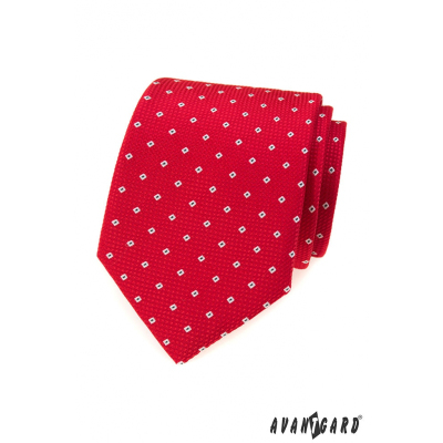 Czerwony krawat z wzorem