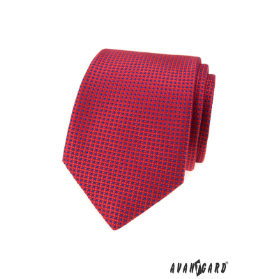 Czerwony krawat w małe niebieskie kropki