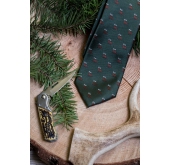 Zielony krawat z motywem jelenia - szerokość 7 cm